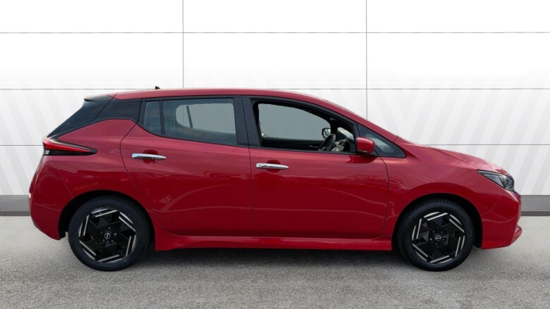 Nissan LEAF 110kW Acenta 39kWh 5dr Auto Electric Hatchback